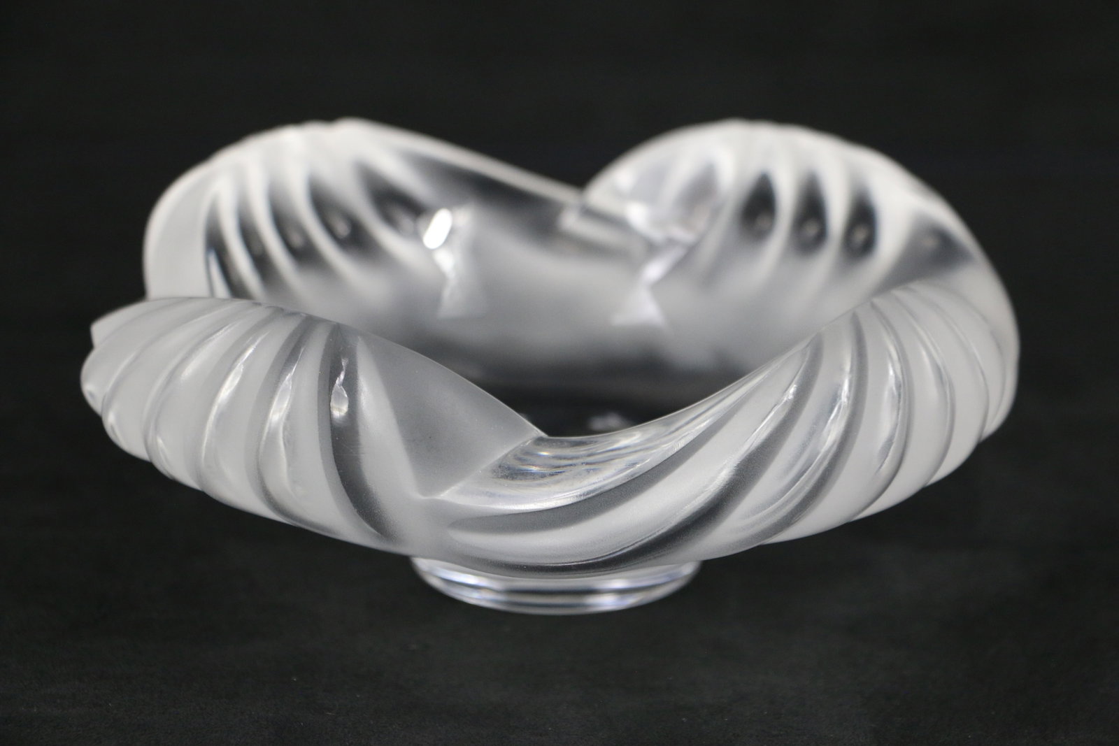 Lalique, Bowl: Frosted crystal bowl; Etched "Lalique" on the base; Measures approximately H 2 1/2 x Diameter 6 1/2 inches; No damage observed. See photos
