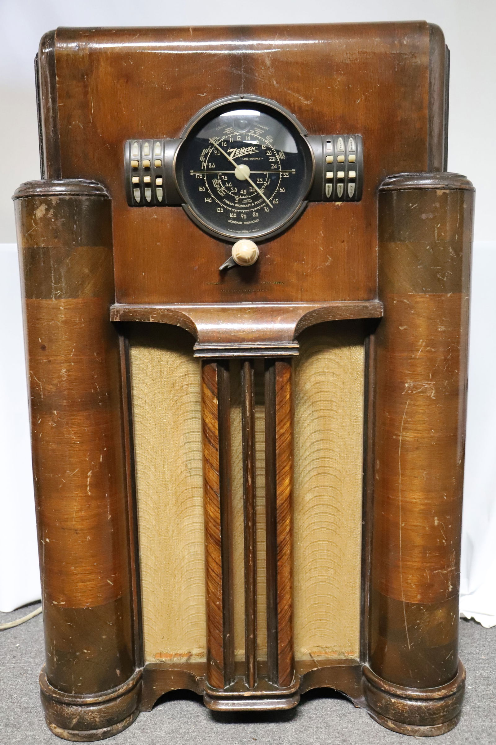 Zenith, Vintage Floor Radio: Vintage Zenith radio model 7-S-363 in wooden cabinet; Radio is also shortwave and long distance, ships at sea, aviation, police radio; Radio cabinet measures approximately H 41 x W 25 1/2 x D 14 1/2 i