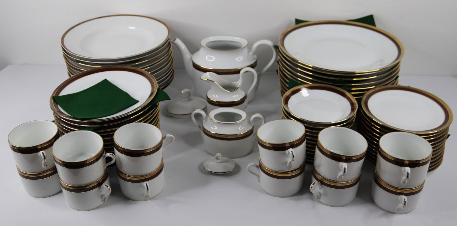 Richard Ginori, Dinnerware (1 of 4)