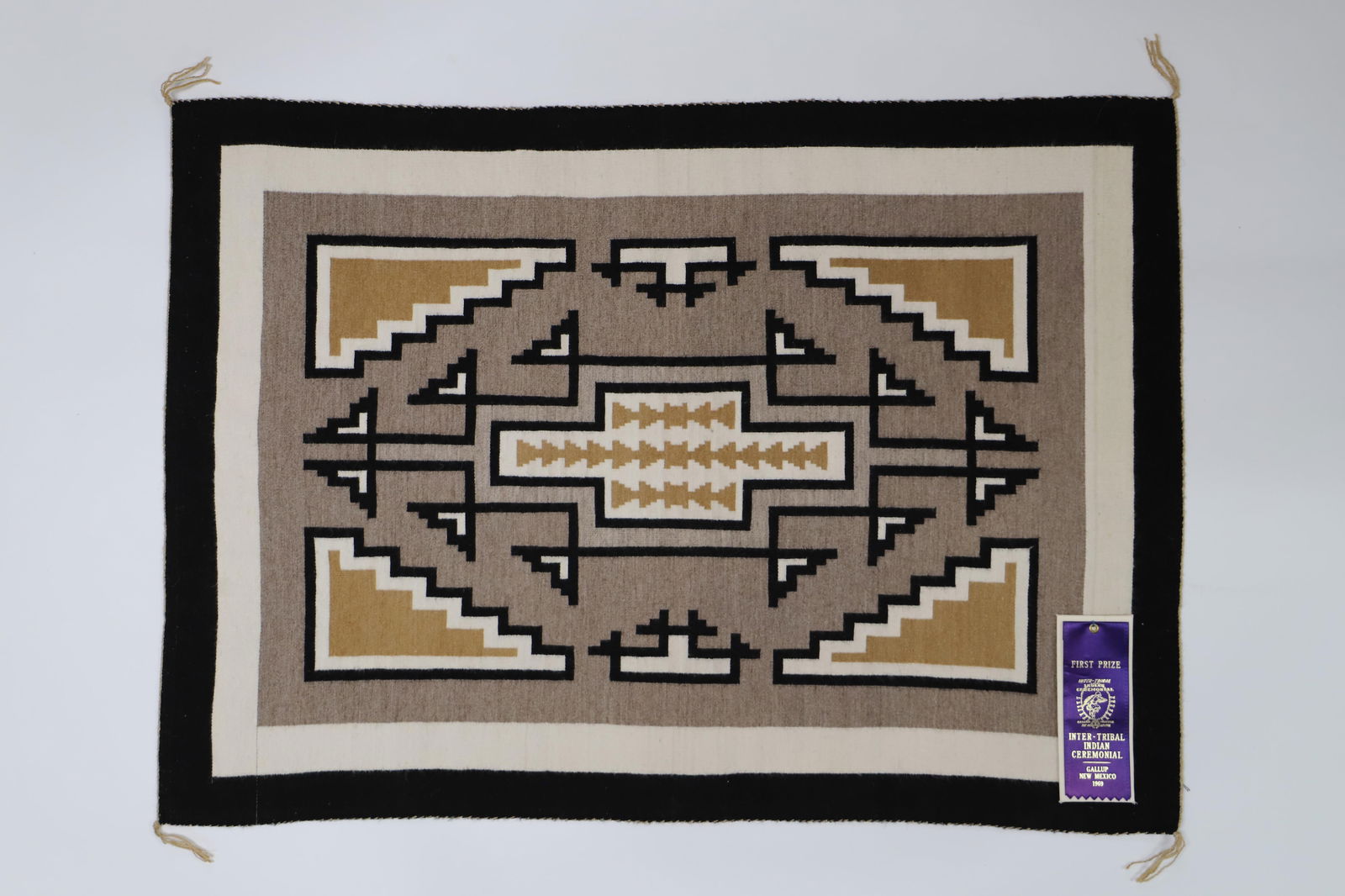Two Grey Hills, Award-winning Navajo Weaving (1 of 7)