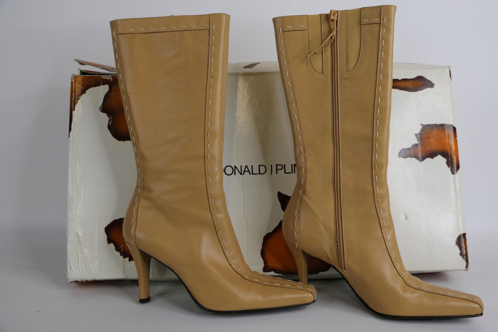 Donald J Pliner, Ladies Boots (1 of 9)