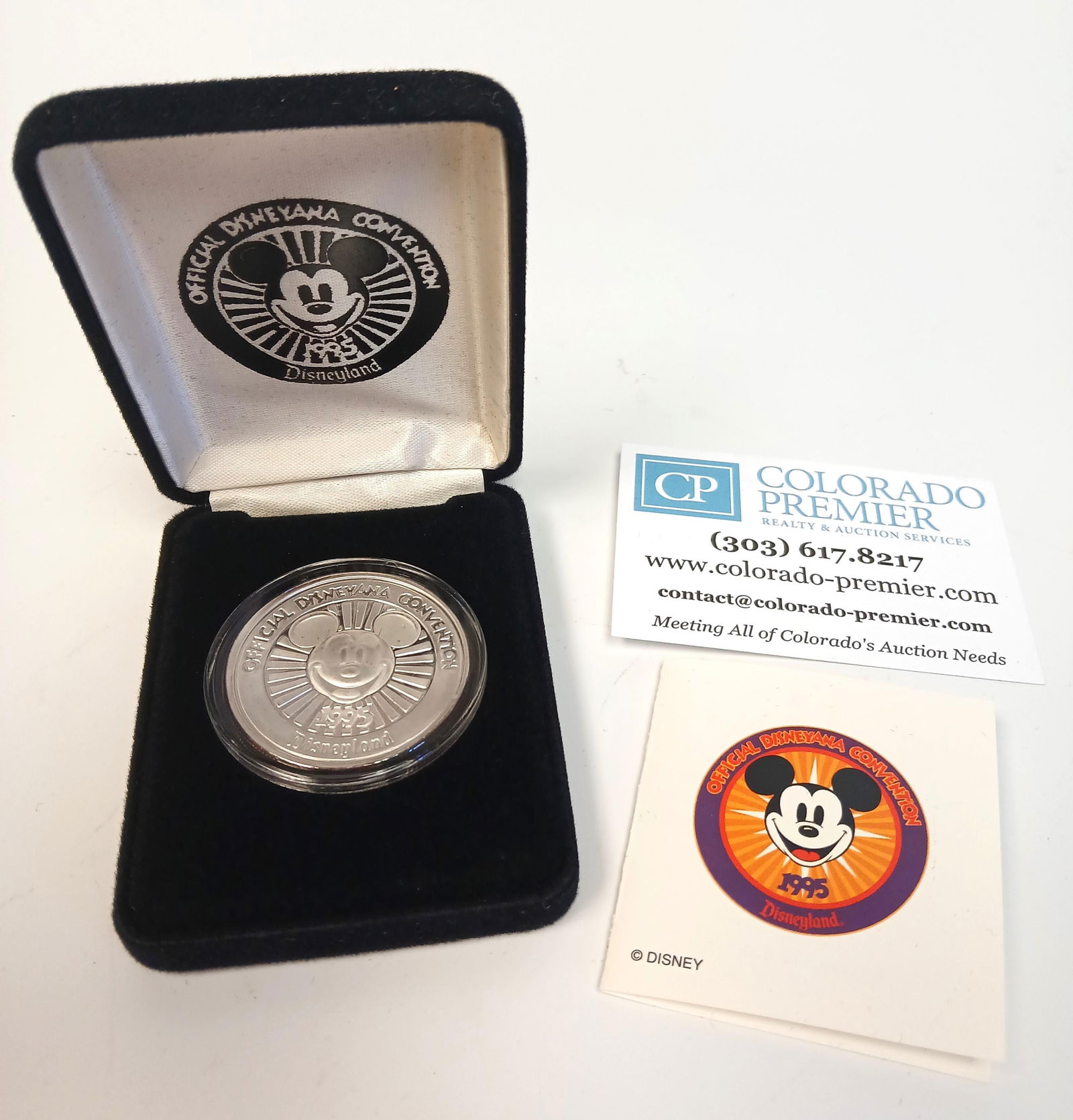 Disneyana Convention, .999 Fine Silver Medallion (1 of 5)