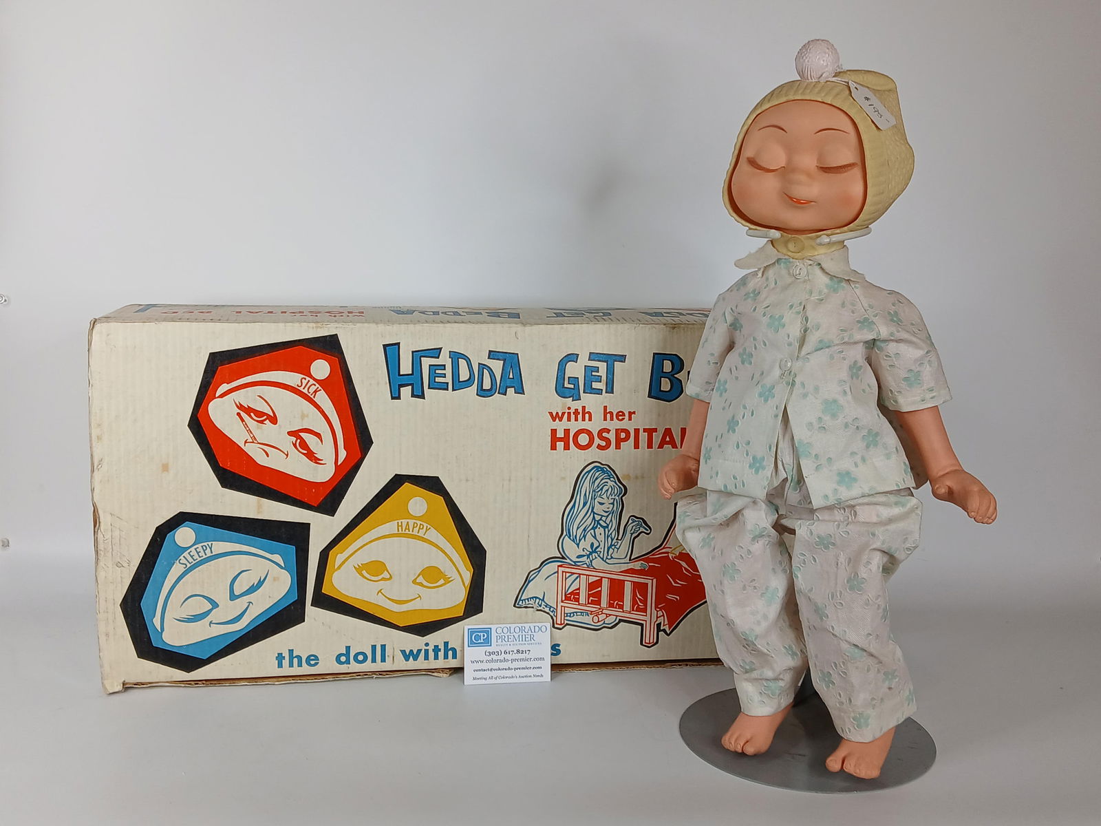 "Hedda Get Bedda" Three Face Doll with Hospital Bed (1 of 11)