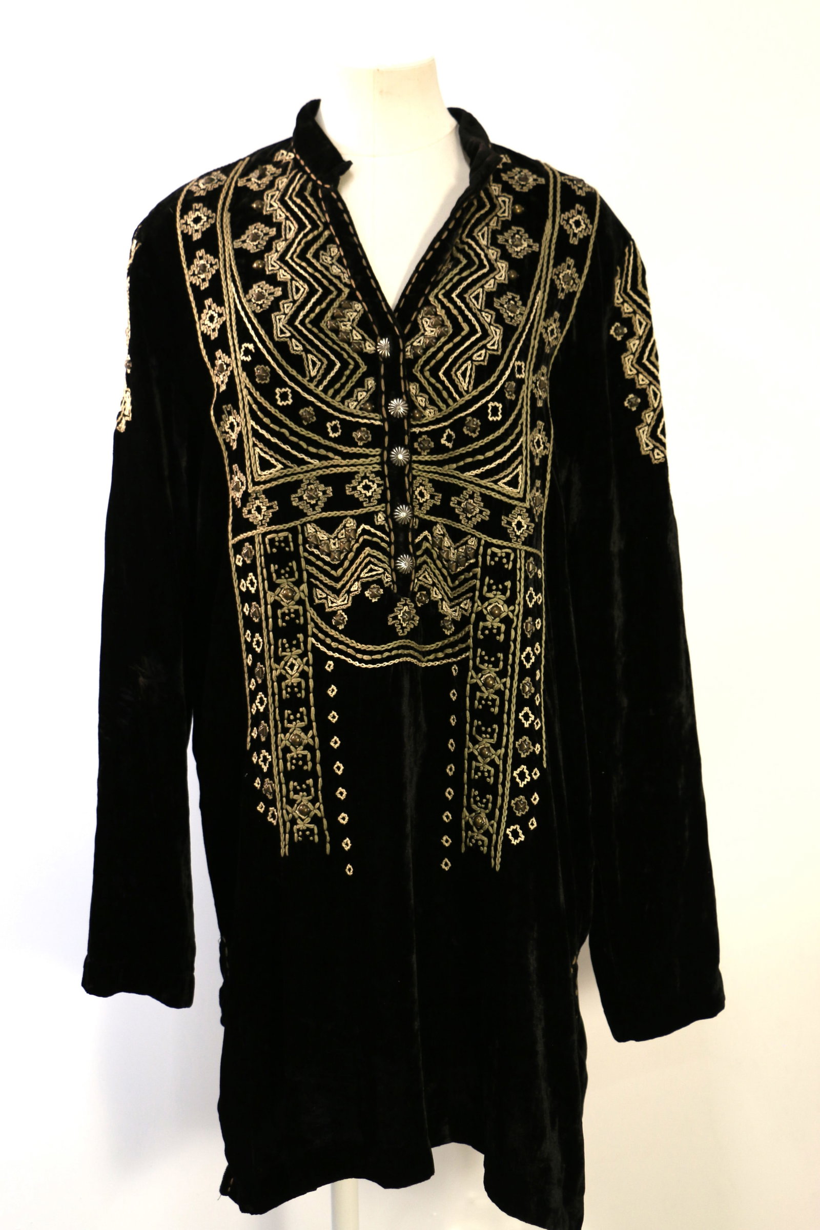 Double D Ranch, Dress: Black velour tunic/dress with embroidery and silver tone buttons; Marked size L; Fabric is 35% silk, 65% viscose; Slits on both sides; Preowned, no damage observed. See photos