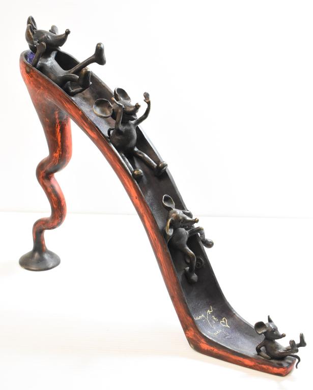 COLUNGA  Alejandro (Mex. b. 1948) BRONZE SCULPTURE (1 of 9)