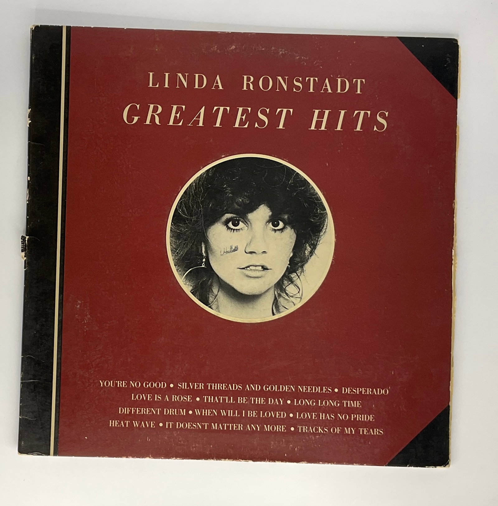 Linda Ronstadt Record: Linda Ronstadt RecordGreatest Hits album vinyl record in playing condition. This piece came from a private collector with unknown origination and authentication. This record would make a great gift fo