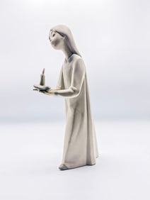 Girl with Candle, Matte, 1974, Lladro