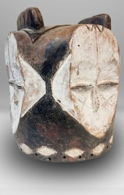 Gabon 4 Face Helmet Mask