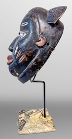 Nigerian Mask 832