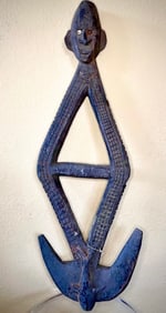 Original New Guinea item, Basket Hook