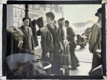 London Kiss by Steve Kaufman