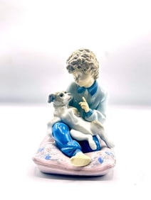 Behave 1990, Lladro