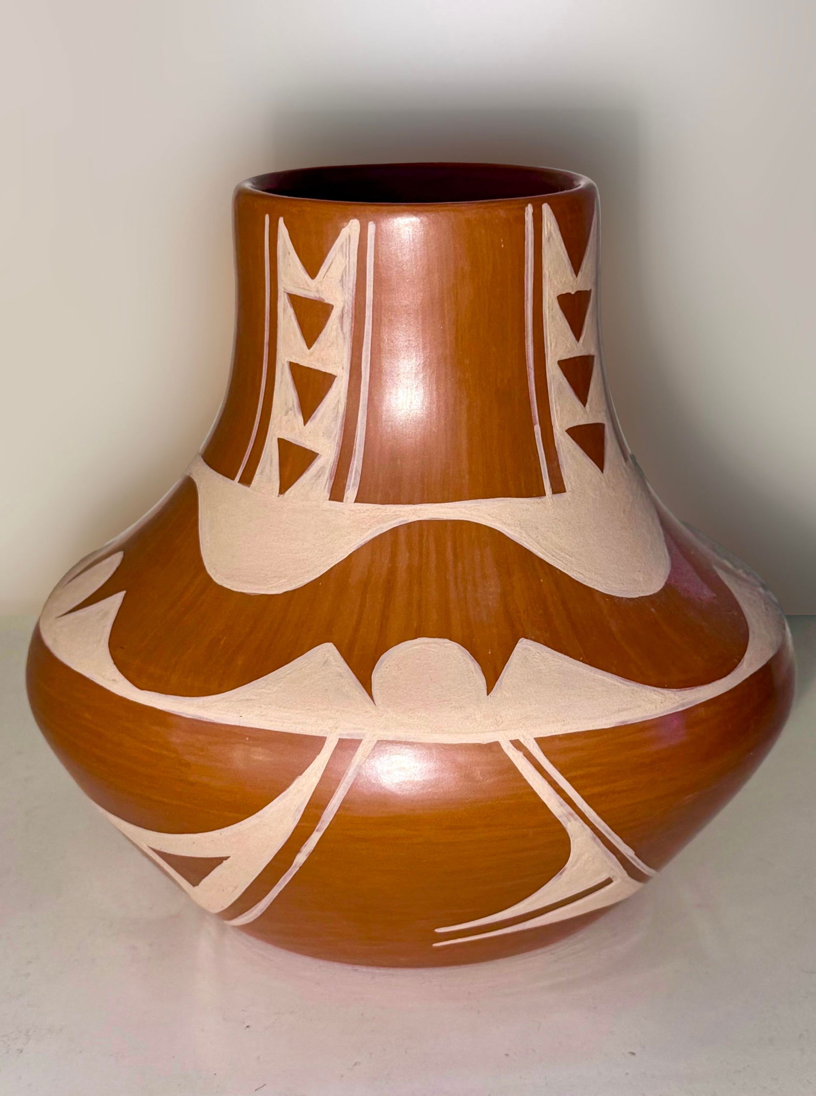 1978 LINDA DUNLAP SAN ILDEFONSO POTTERY NATIVE AMERICAN INDIAN (1 of 2)