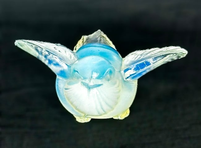 Petite Flying Bird Figurine, Sabino France (1 of 3)