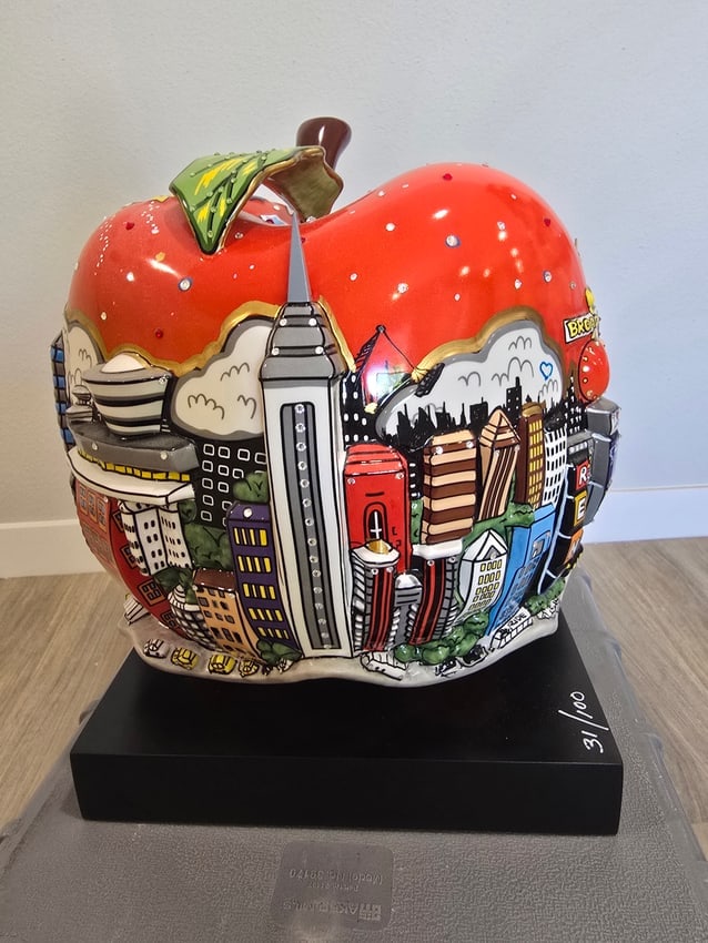 Charles Fazzino (b. 1955) "Pop Goes The Red Apple" Hand-Painted & Embellished Porcelain Sculpt: A spectacular and highly collectible free-standing 3D pop art sculpture by Charles Fazzino, titled "Pop Goes The Red Apple". This vibrant piece marks a magnificent departure from the artist’s signat