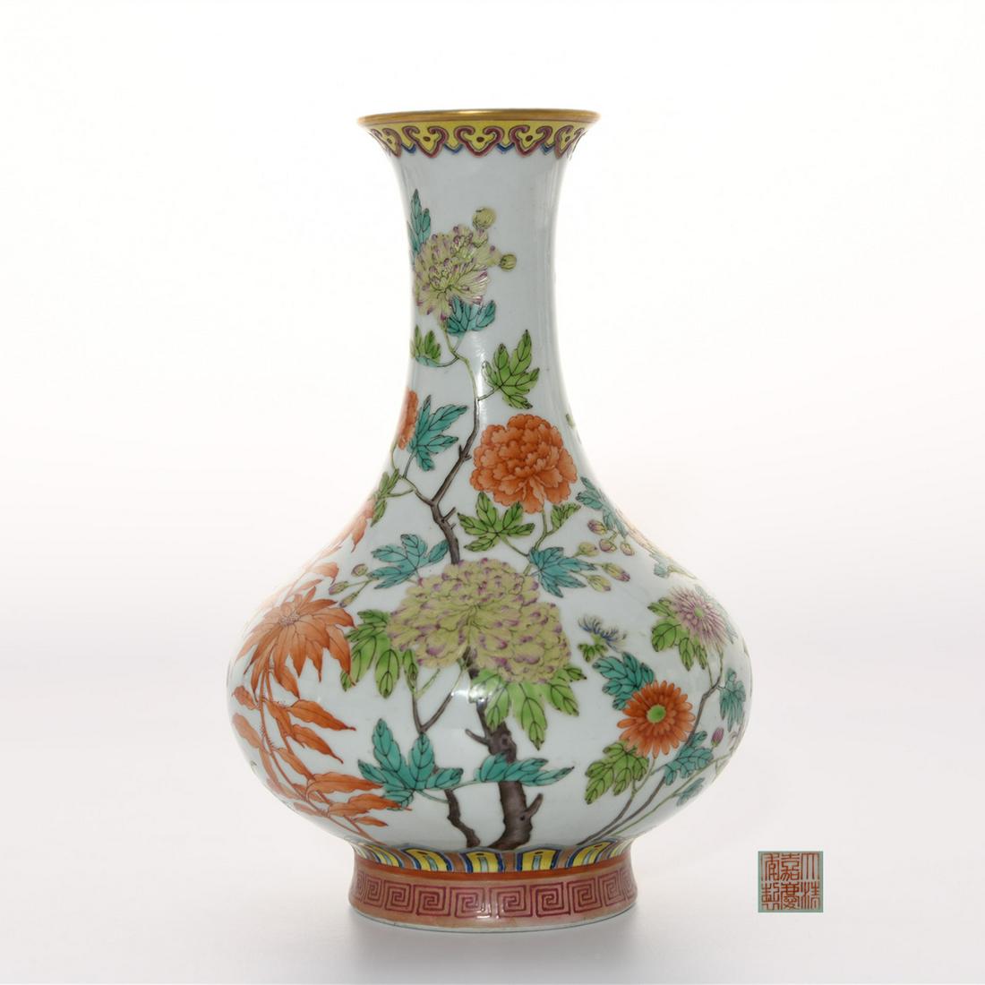 Famille Rose Floral Vase Jiaqing Mark (1 of 12)