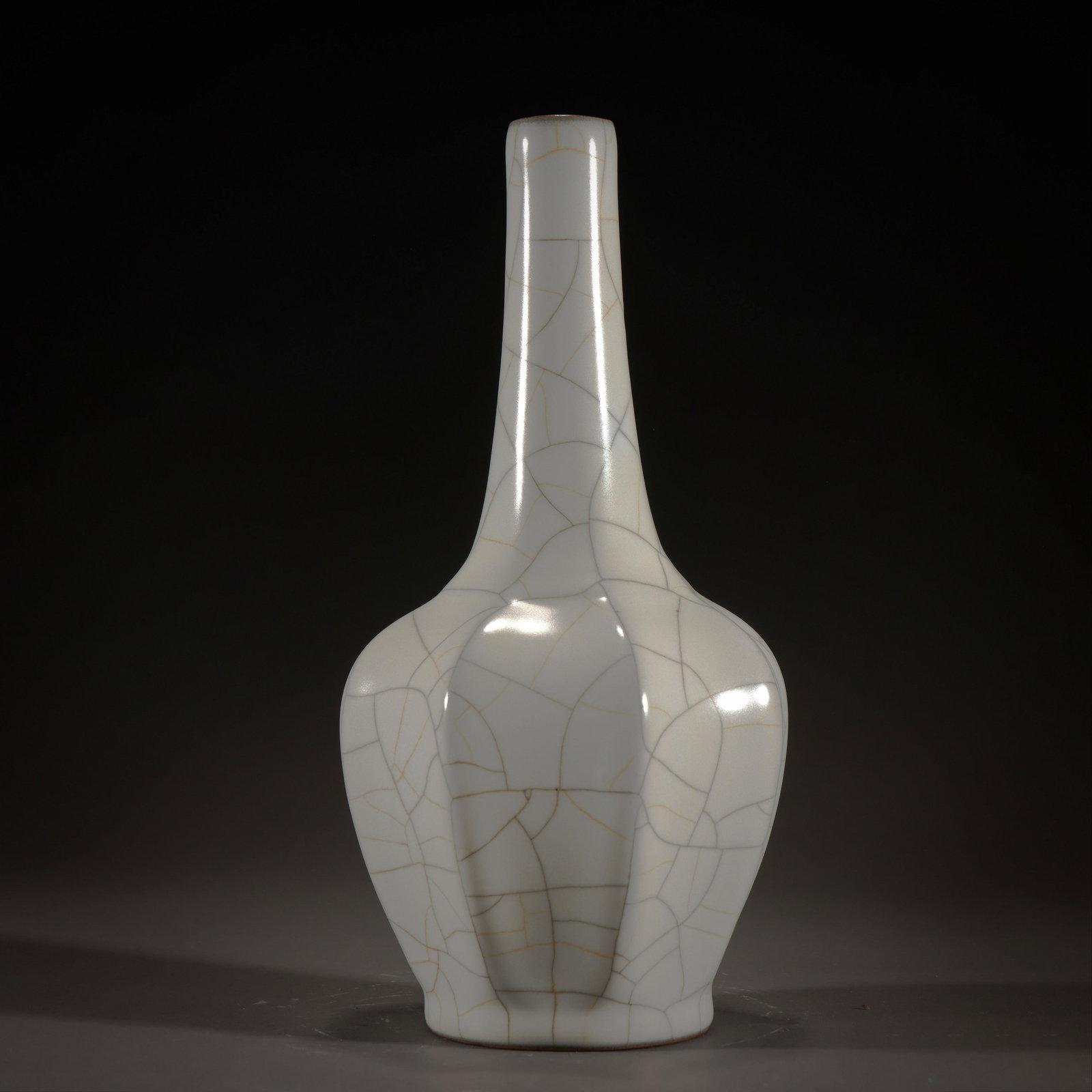 A Chinese Guan-ware Crackle Vase (1 of 7)