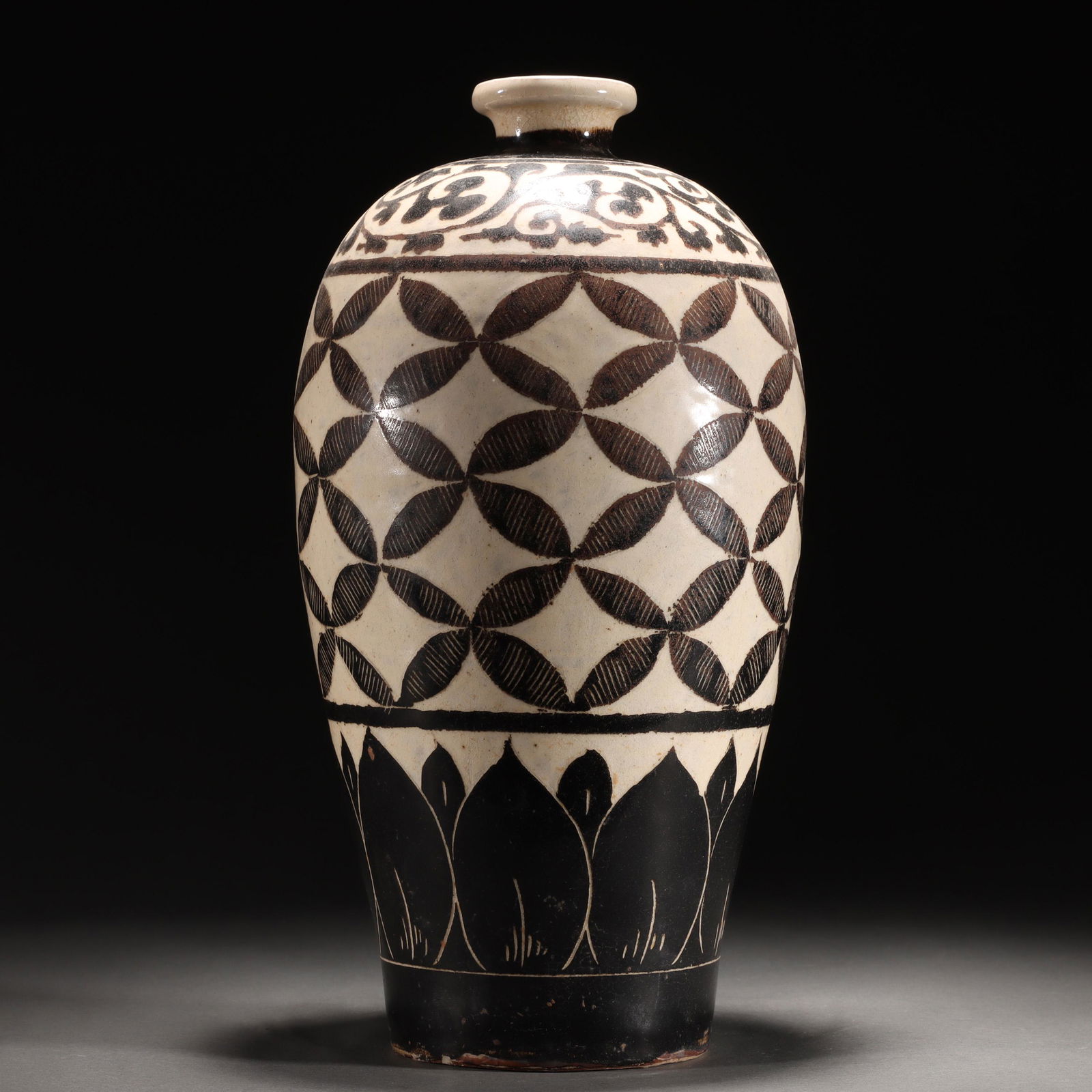 A Chinese Cizhou-type Pottery Vase Meiping (1 of 6)