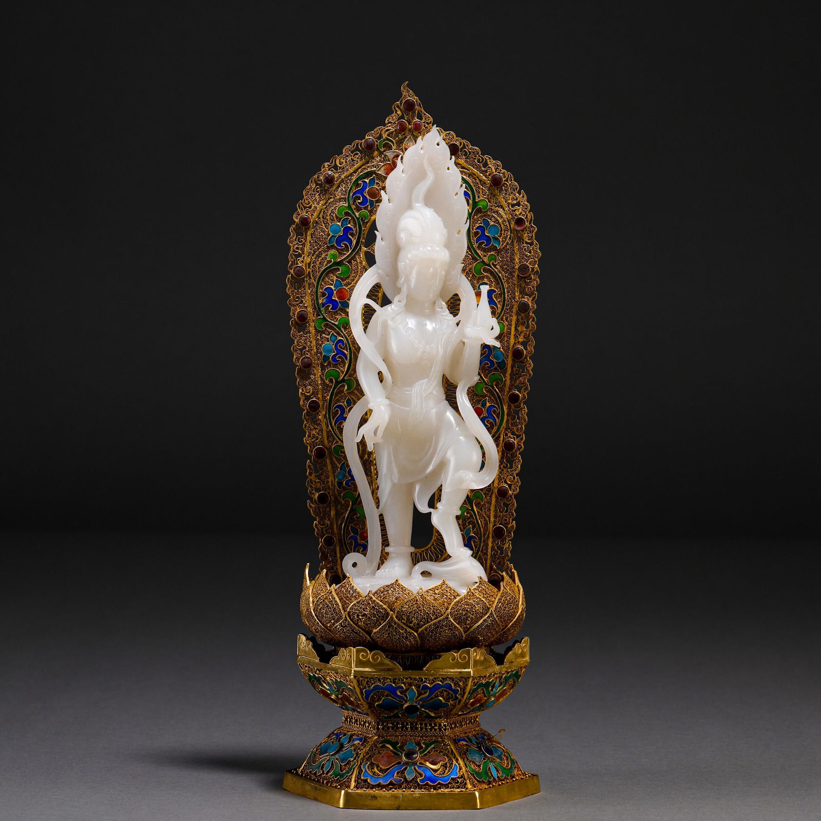 A Chinese Carved White Jade Figure of Guanyin (1 of 12)