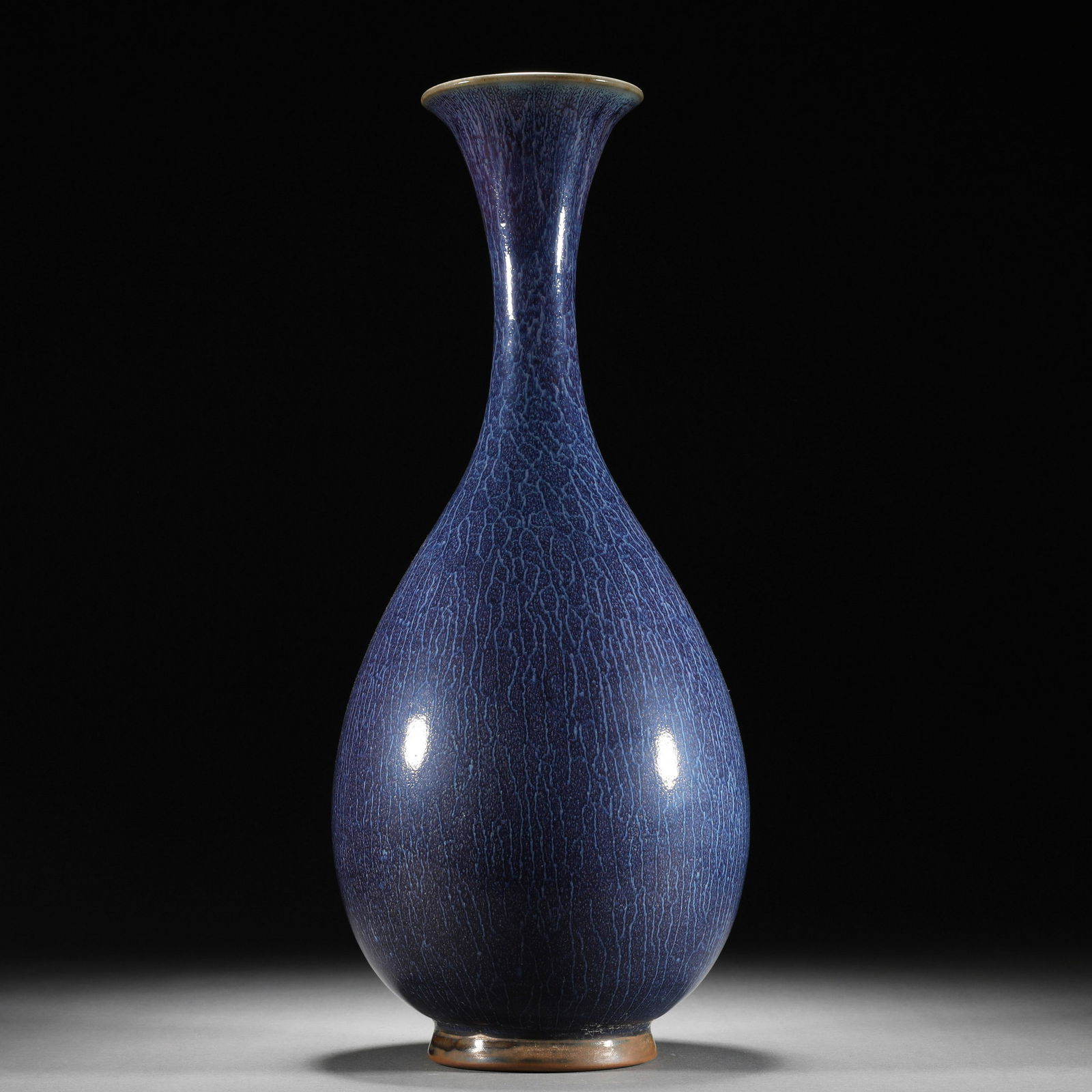 A Chinese Jun-ware Vase Yuhuchunping (1 of 9)