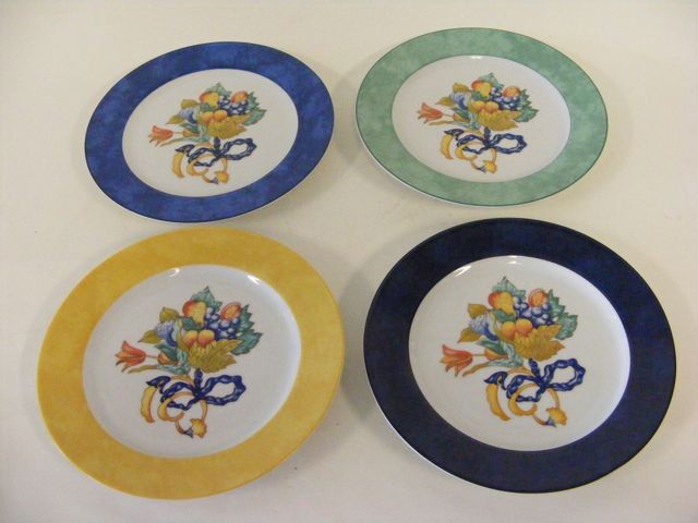 Set of Four (4) Bernardaud Porcelain Plates.: Diameter - 8.50 inches. Borghese pattern.