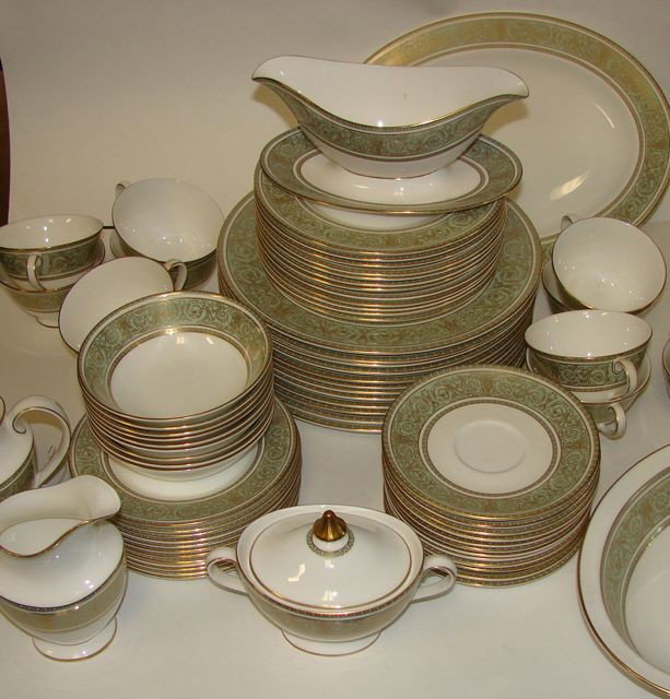 Set of Royal Doulton China, "English Renaissance": Service for 12 including 12 dinner plates, 12 salad plates, 12 bread and butter plates, 12 dessert plates, 9 small bowls. 12 cups, 12 saucers, gravy boat, oval platter, two creamers and one covered su