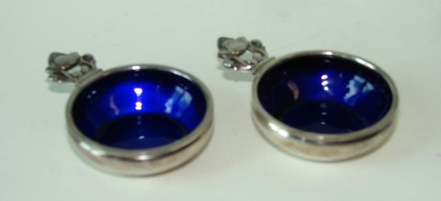 Pair (2) Georg Jensen Open Salts.: Acorn pattern, with cobalt enameled bowls. 1.40 troy ounces. Bearing the Georg Jensen hallmark.