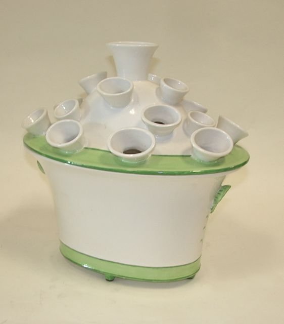 Mottehedeh Faience Floral Bowl w/ Frog.: Made in Italy for Mottehedeh.