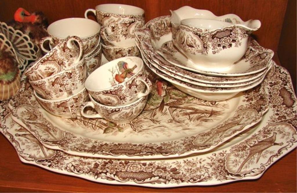 Johnson Brothers Wild Turkey Dinner Service.: Comprising of 12 dinner plates D - 11", 14 luncheon plates D - 8", 18 cups and 5 saucers, two large platters, three open vegetable dishes and one gravy boat.