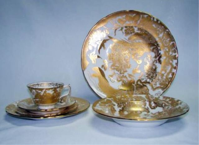 70 Piece Royal Crown Derby China, Gold Aves: Service for 12, comprising 12 dinner plates, diameter -10 3/8 inches, 12 salad plates, diameter - 8 3/8 inches, 12 bread nd butter plates diameter - 6 3/8 inches , 12 footed cups, 12 saucers, 10 large