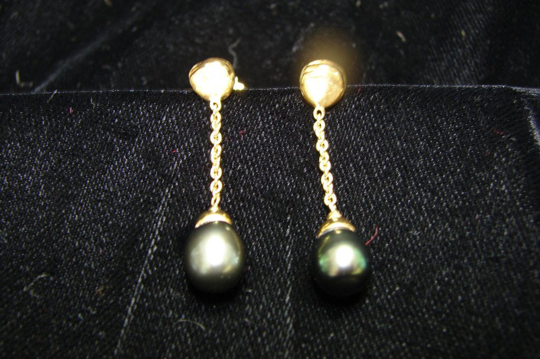 Pair (2) 18K Yellow Gold Tahitian Pearl Earrings (1 of 2)
