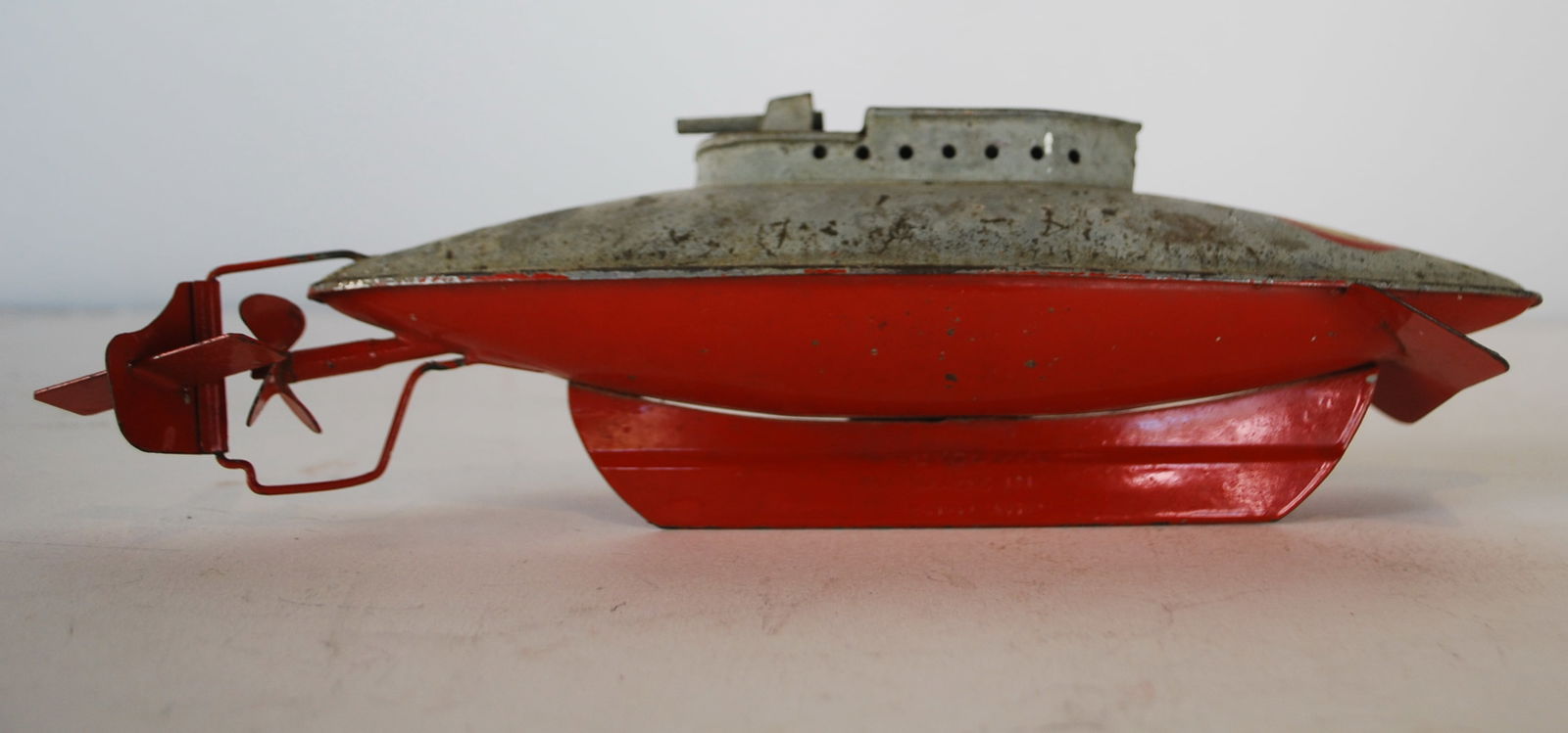 Unda Wunda Atomic Submarine (1 of 5)