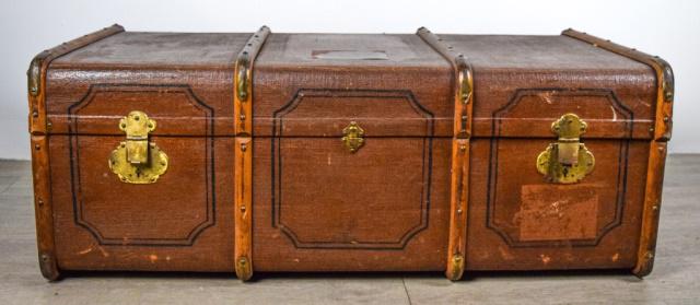 Vintage Steamer Trunk (1 of 6)
