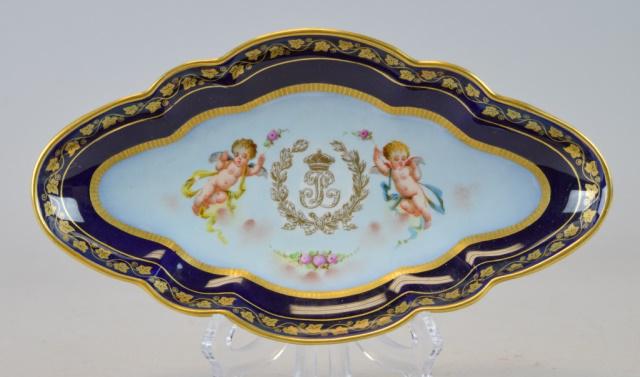 Chateau Des Tuileries Sevres Candy Dish (1 of 6)