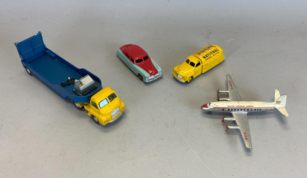 Dinky Toys and Corgi Metal Toy Car Trucks Airplane (1 of 9)