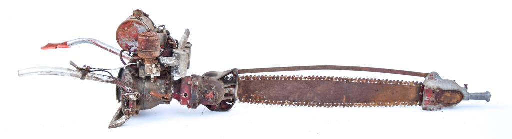 Mall Model 6 Gasoline Chain Saw (1 of 8)
