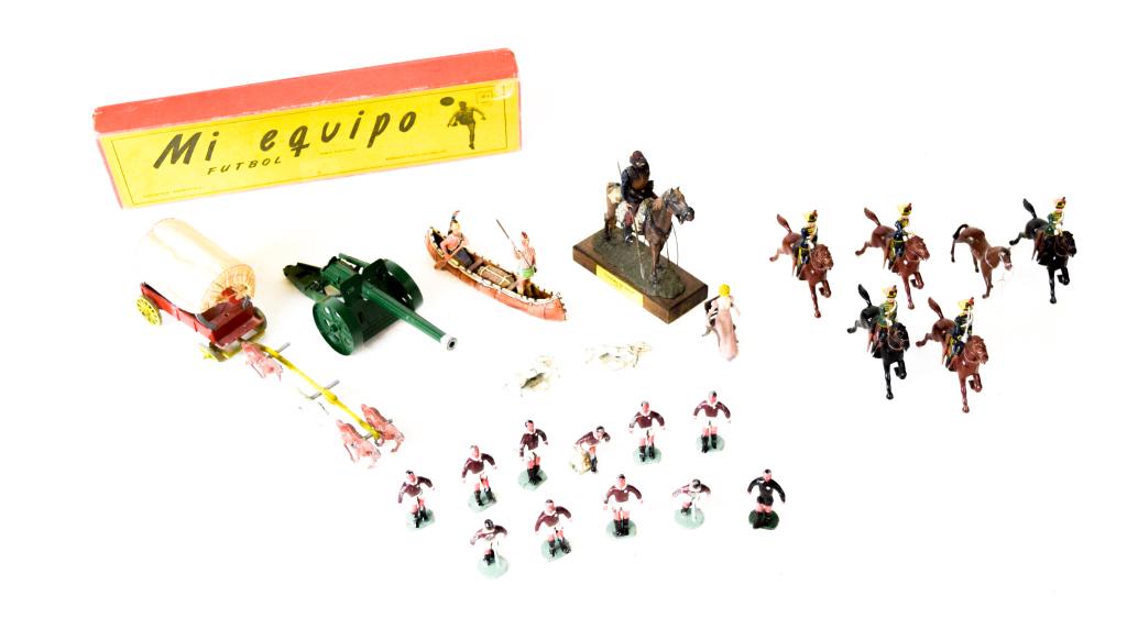 Grouping of Lead Toy Soldiers and Lead Figures (1 of 15)