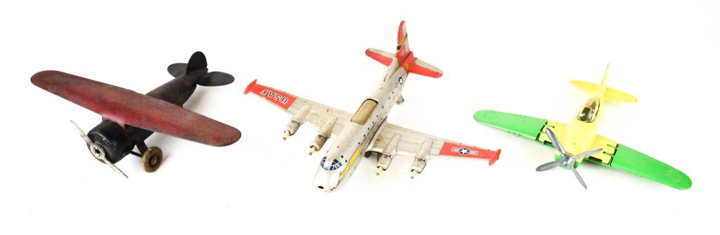 Set of Three 3 Airplanes (1 of 18)