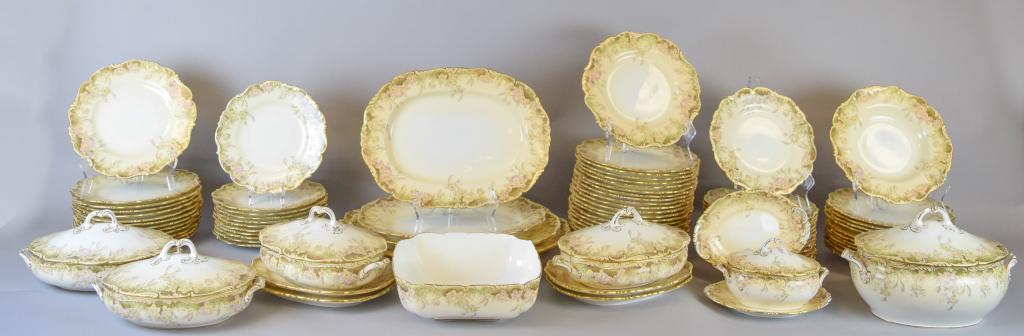 88 Piece Cauldon Porcelain Dinnerware Set (1 of 11)