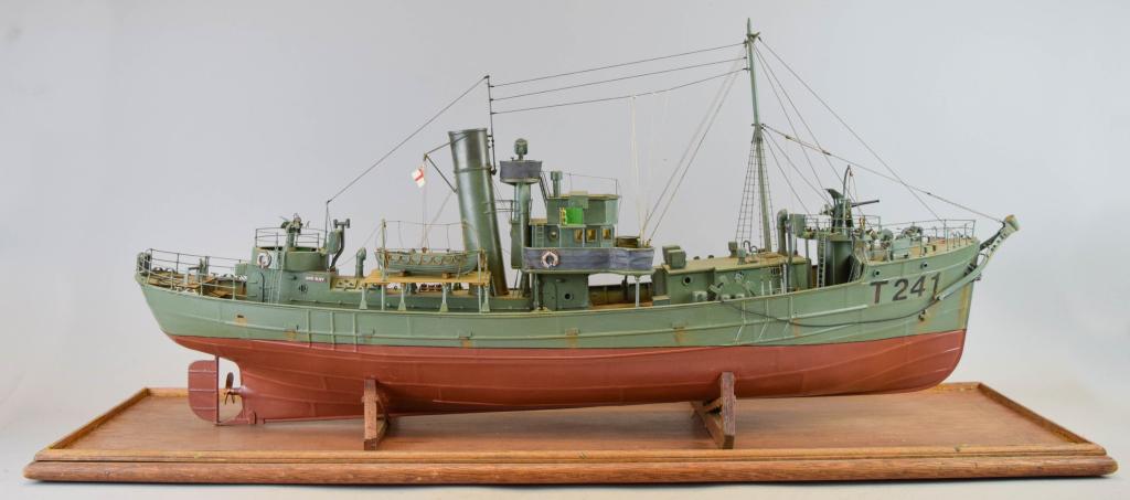 HMS Sir Kay T241 Minesweeper Ship Model (1 of 10)