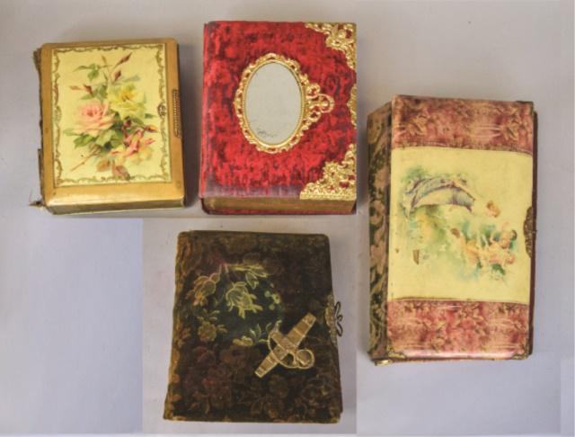 4 Victorian Photo Albums (1 of 12)