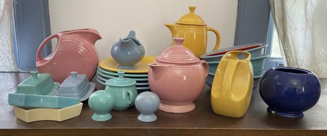 Grouping of Vintage Fiestaware (1 of 2)