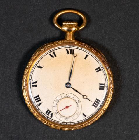 Waltham 18K Gold Pocket Watch (1 of 5)