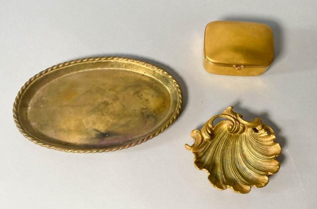 Grouping of Decorative Accessories (1 of 10)