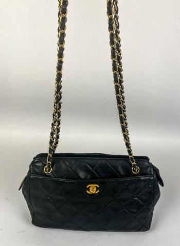 Chanel Quilted Handbag (1 of 10)