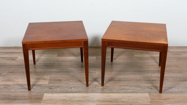 Pair of Mid Century Modern Side Tables (1 of 9)