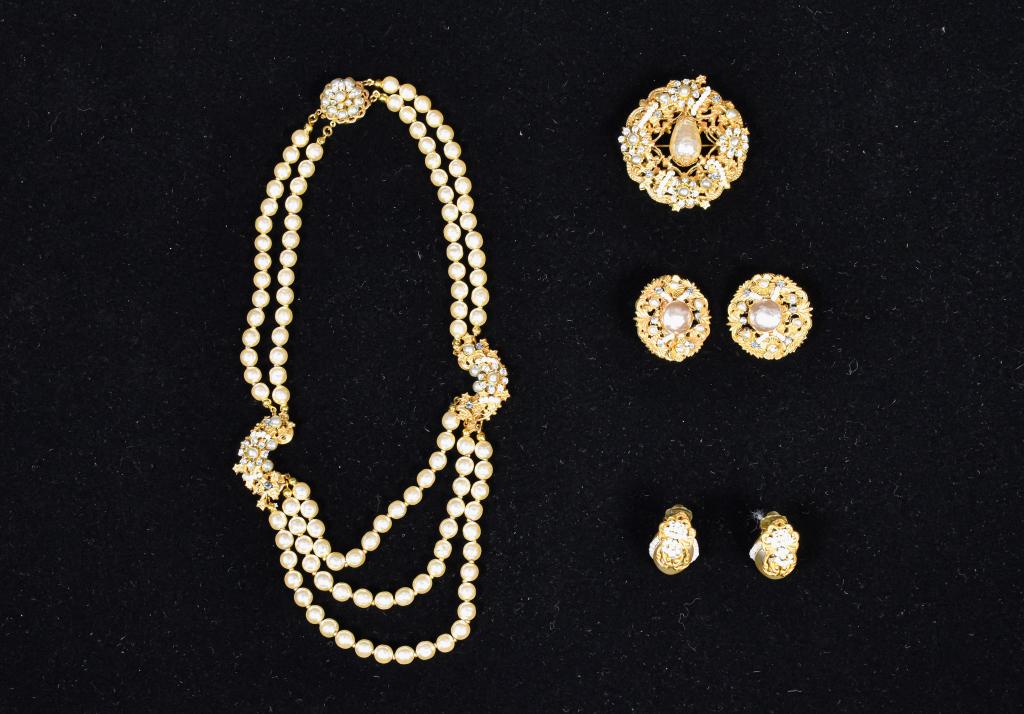 Andre piasso 2024 pearl set