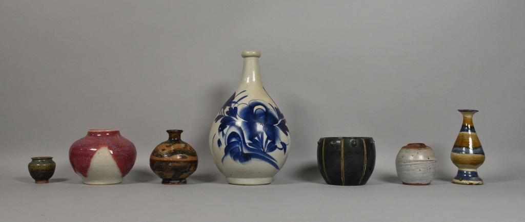 7 Pieces of Japanese Pottery (1 of 9)