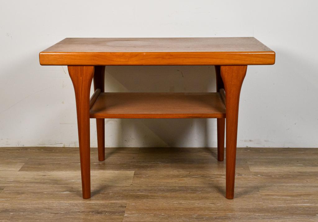 Danish Modern Tiered Side Table (1 of 6)