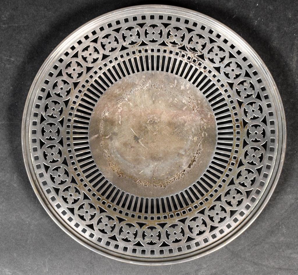 R. Wallace & Sons Sterling Reticulated Plate (1 of 7)